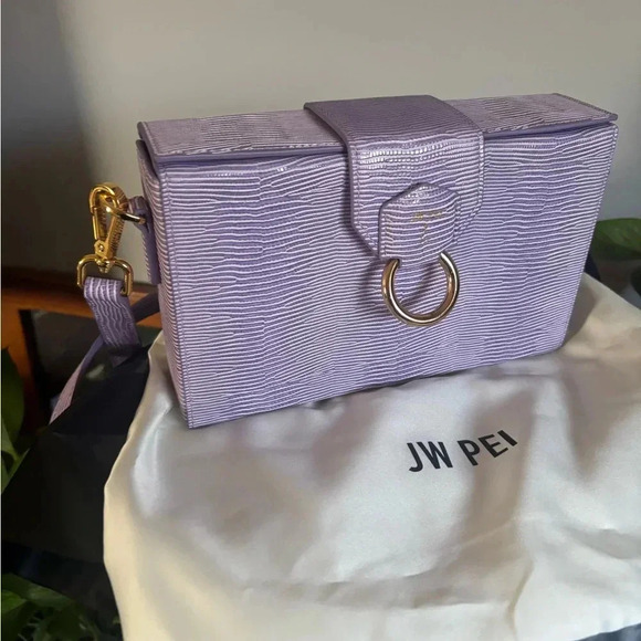 JWPEI Purple Lizard Bag - Picture 5 of 6